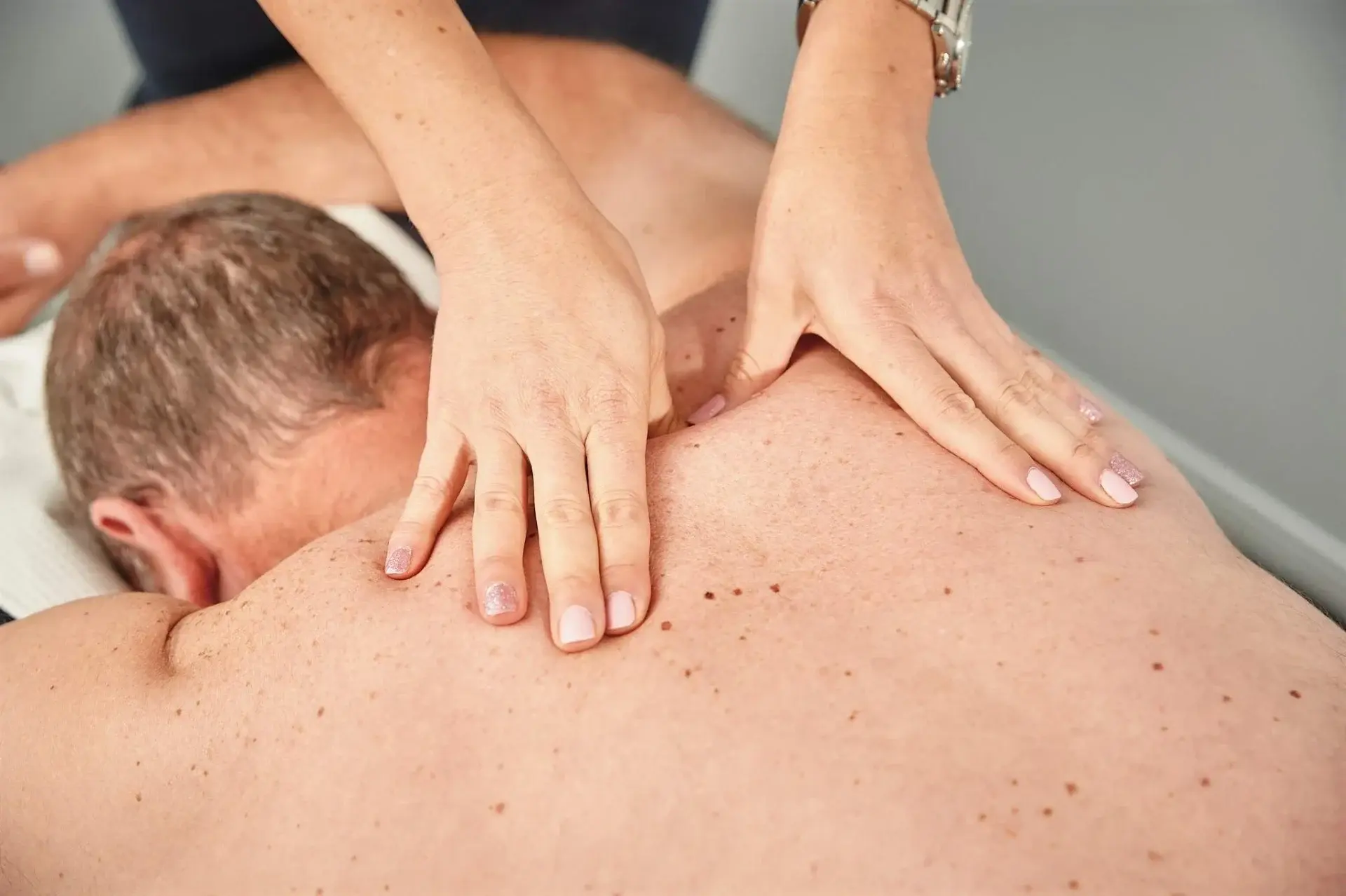 gladstone hands on physiotherapy trigger point therapy